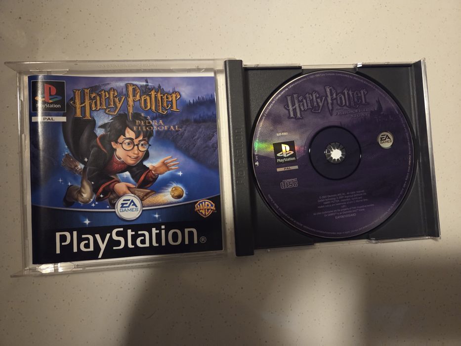Harry Potter e a Pedra Filosofal - PS1