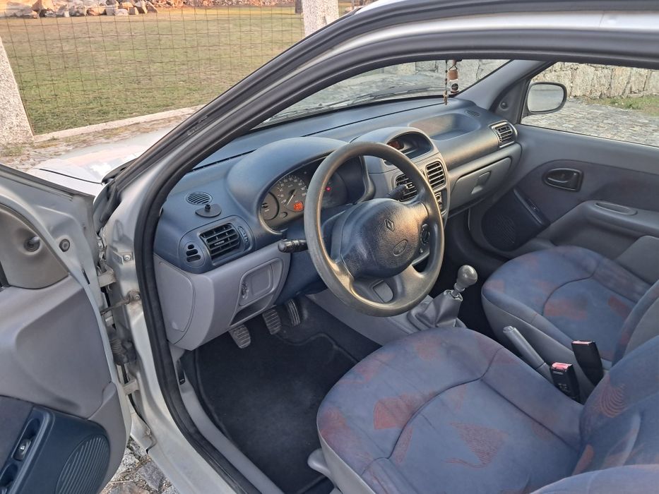 Renault clio 1.9 d