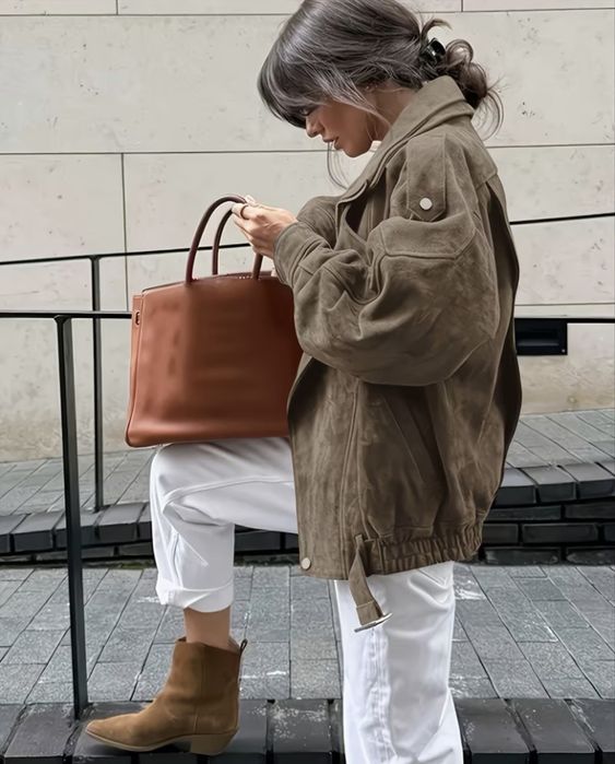 Бомбер куртка (эко замш)