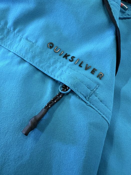 Calções Quiksilver como novos