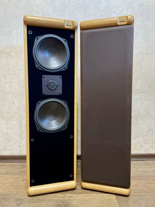 ELAC EL-130 високоякісна акустична система
