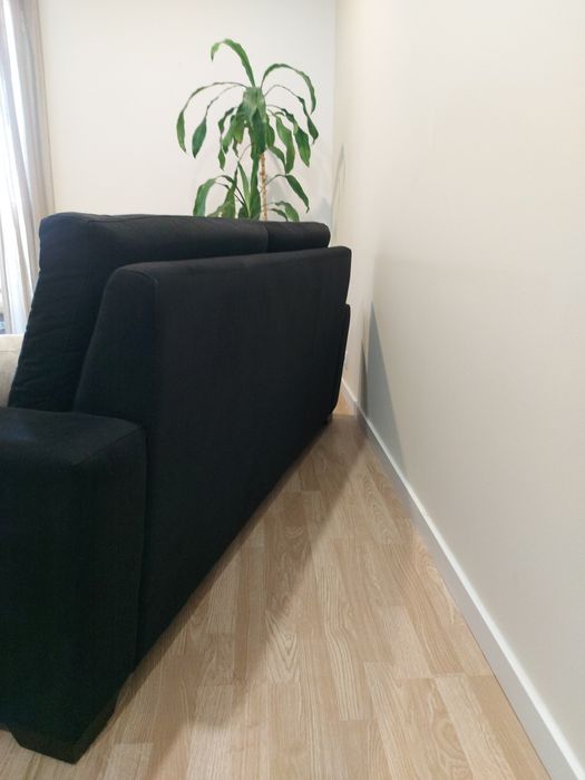 Sofá 3 Lugares Preto Aveludado