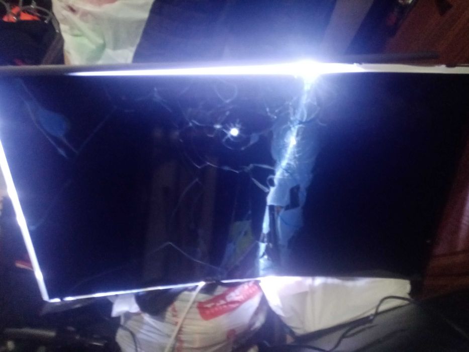 Телевизор на запчастини SAMSUNG UE40K5500BU