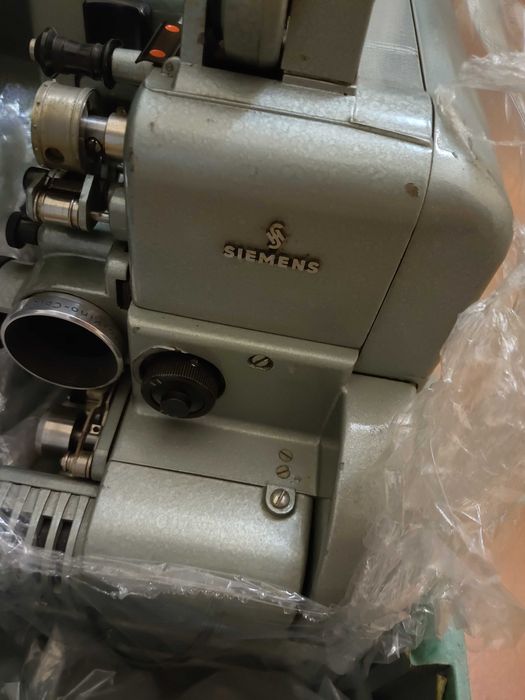 Кинопроектор Simens 2000 16mm