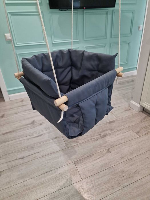 Гойдалка качеля для малечі