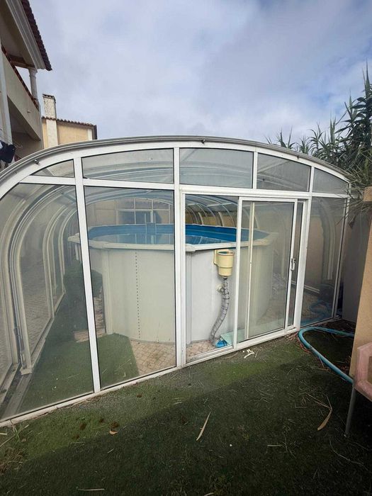 Piscina e Cobertura Telescópica completa