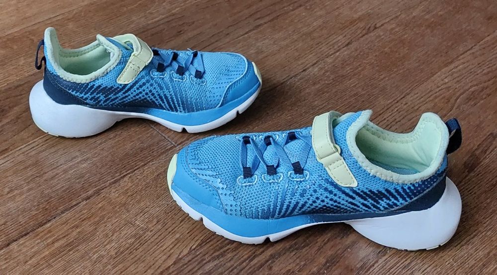 Decathlon кроссовки ориг.р.33(21,5см)