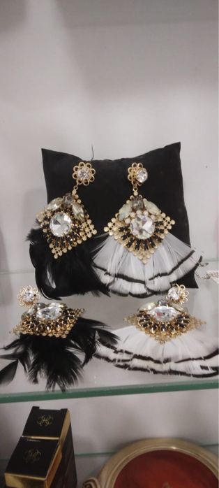 Brincos Cristian Lay Preto e Branco
