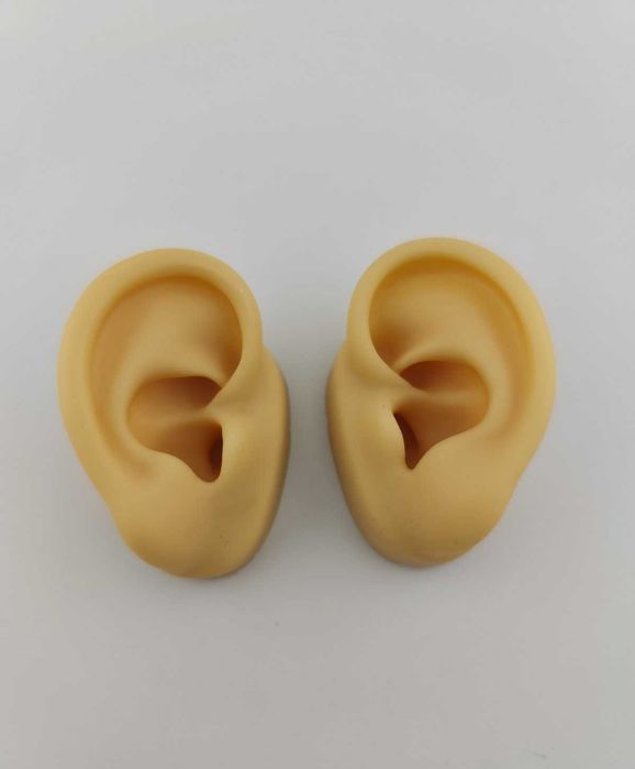 Тренувальне силіконове вухо для пірсингу та акупунктури (Ліве/Праве)