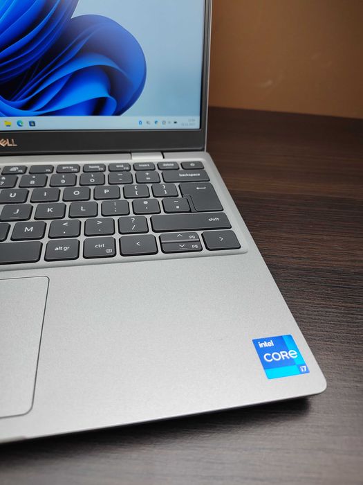 MINI LAPTOP | Dell Latitude 3320 | i7-1165G7 | 13,3" FHD | Win11