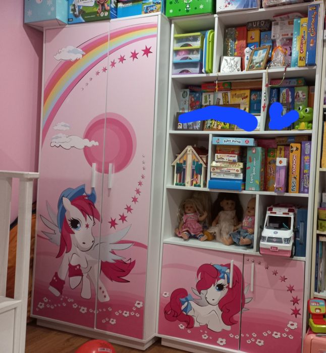 Zestaw mebli dla dziewczynki