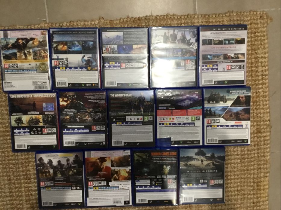 PS4 SLIM 1 TB + 2 Comandos + 14 Jogos