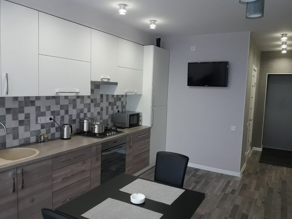 1 - кімнатна квартира. Центр міста. Погодинно. Подобово. Smart TV Box.