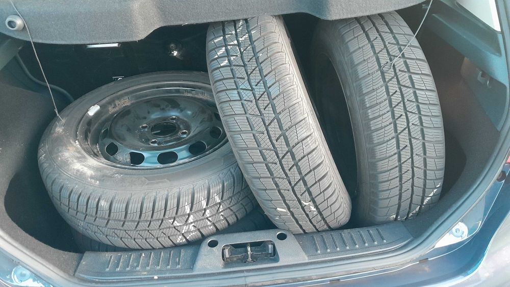 Fiesta MK7 1.25 82ps 5 Drzwi Grzana Szyba Fotele Czujniki Parkowania