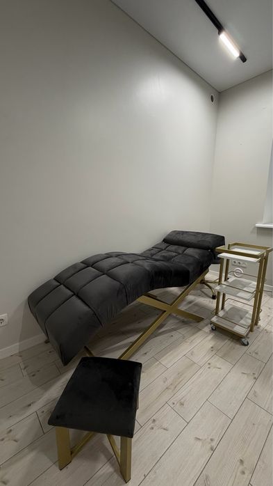 Оренда робочого місця , місце кушетка для майстра.