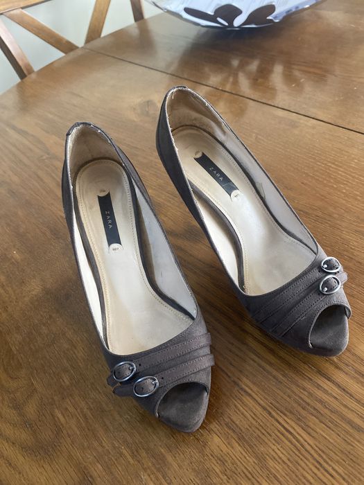 Sapatos da marca Zara n.36