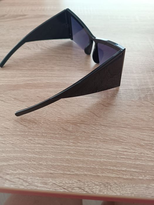 Okulary przeciwsłoneczne oryginalne