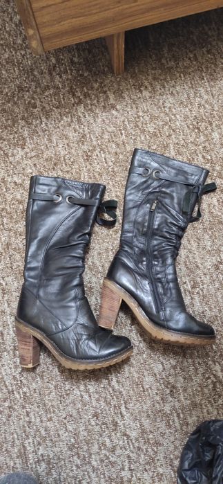 Продам зимові сапоги кожані
