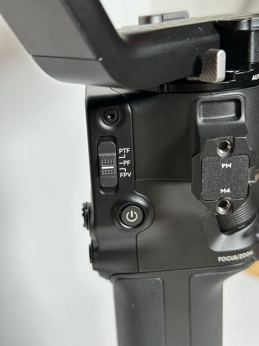 DJI RS 4 – Estabilizador Gimbal Profissional