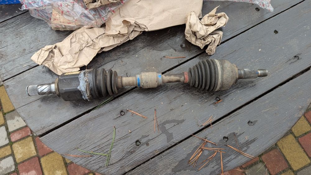 Лівий привід мазда 3 бл 2.0 акпп