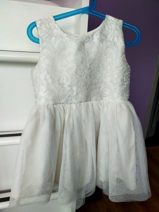 Elegancka sukienka 116 gratis sweterek