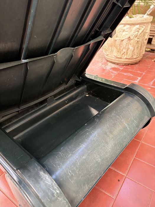 Esperguiçadeira plastico