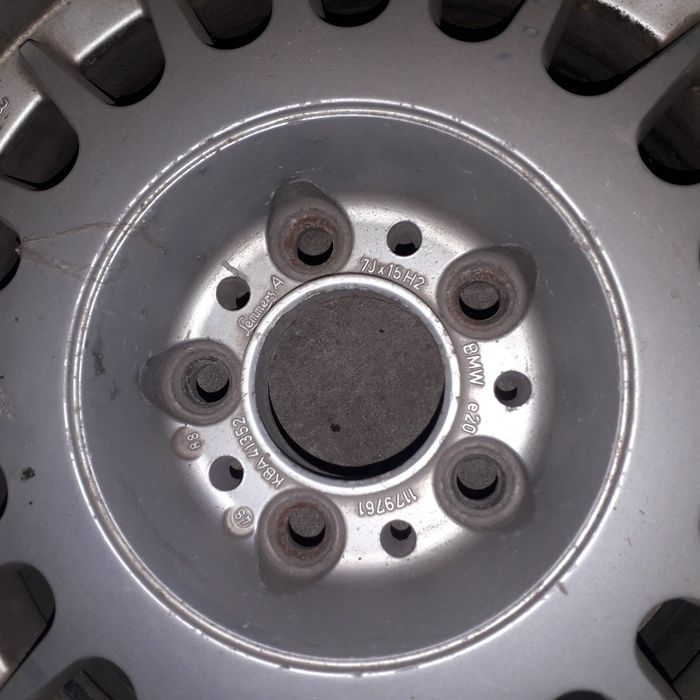 Диски вмv радіус 15.