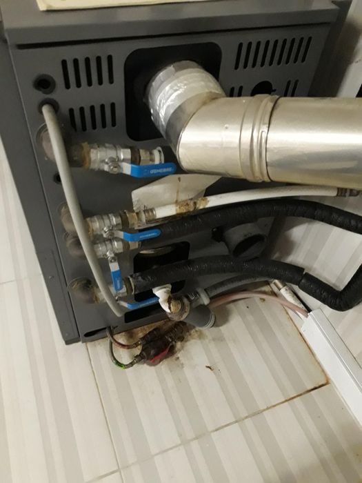 Caldeira aquecimento e águas sanitária