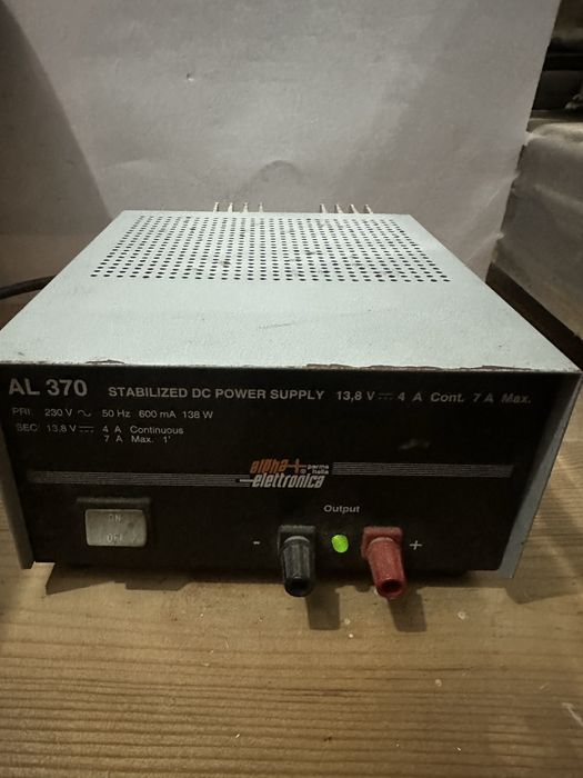 Fonte de alimentação estabilizada