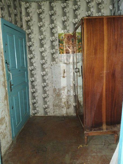 Продам хату у новоархангельську Чернишевського 9