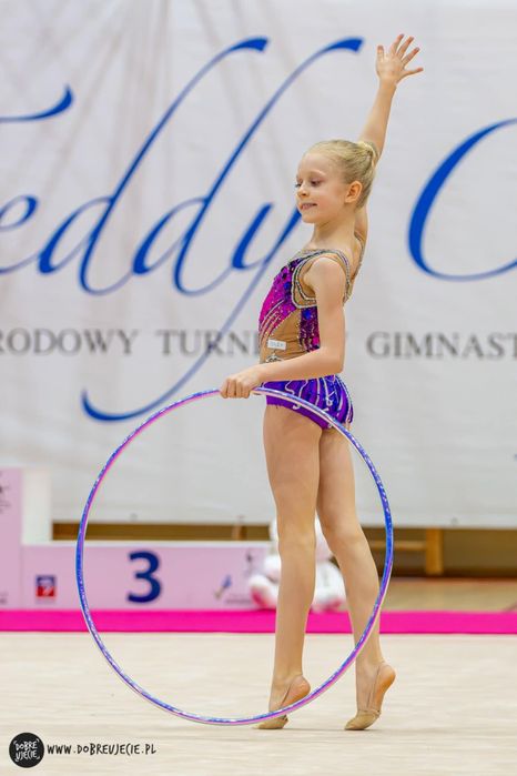 Stroje startowe do gimnastyki artystycznej szycie na miarę