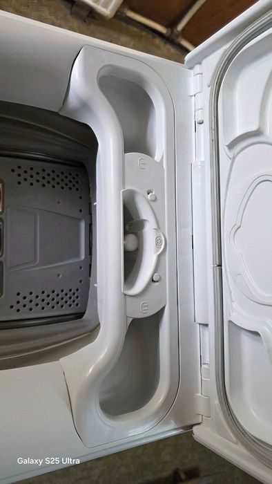Пральна машина Electrolux