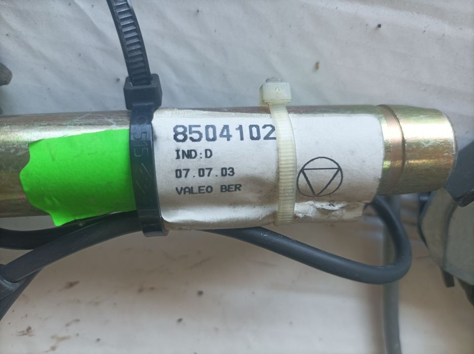 Encaixe de cinto Renault Clio ll