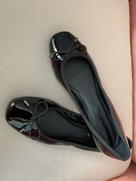 Buty damskie czarne lakierki, nowe numer 37