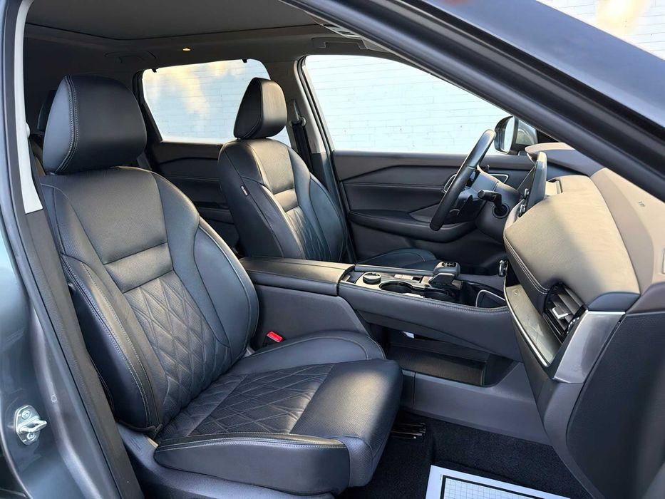 Nissan Rogue Platinum      2021
