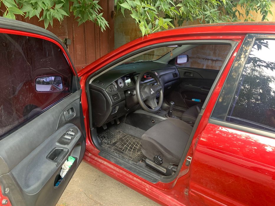 Продам Lancer 9 1.6 2007