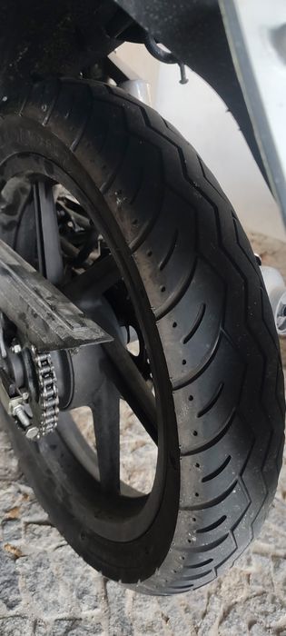 Mota KEWEEY RKS 125 - Seminova.