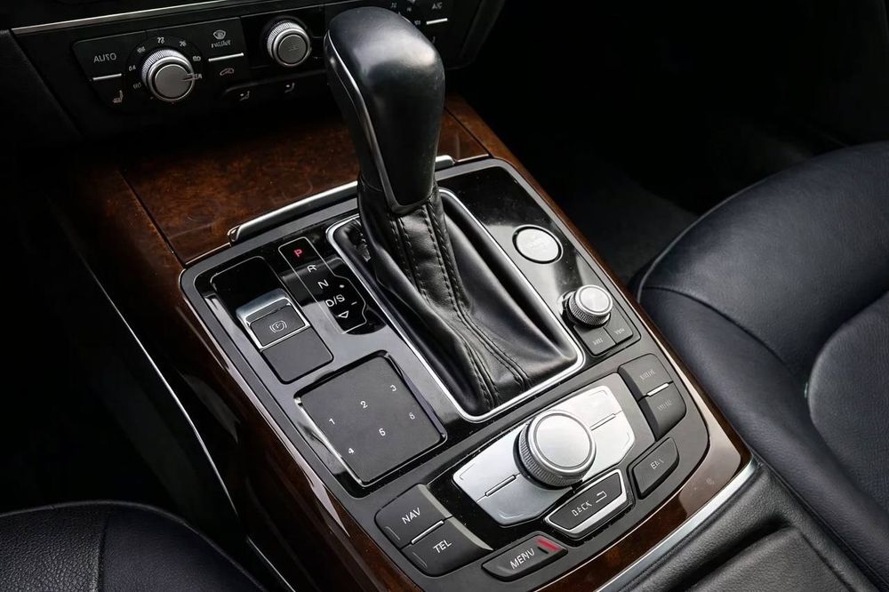 Audi a6c7 2.0tfsi S-tronic 2017 р