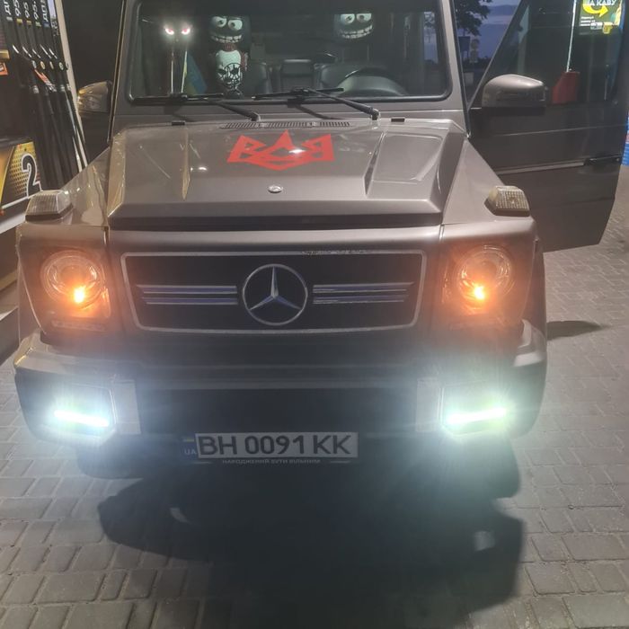 Продам Mercedes G 500.
