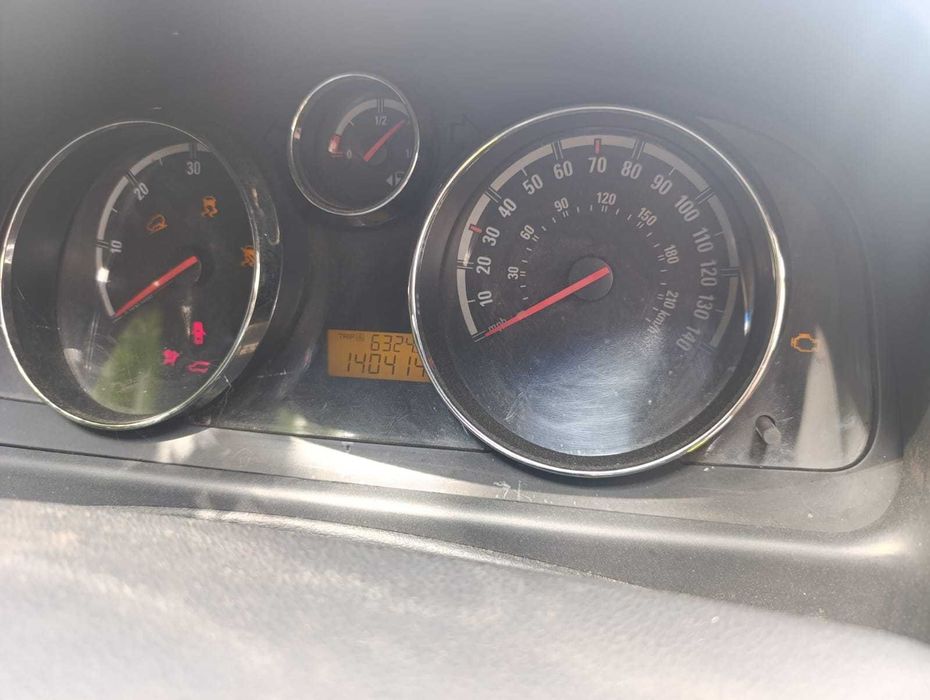 Vauxhall Antara (Opel Antara) 2009р. 2.0 Дизель. МКП.