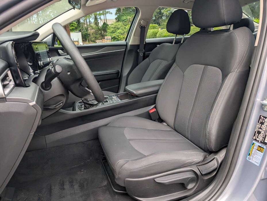Kia K5      2021