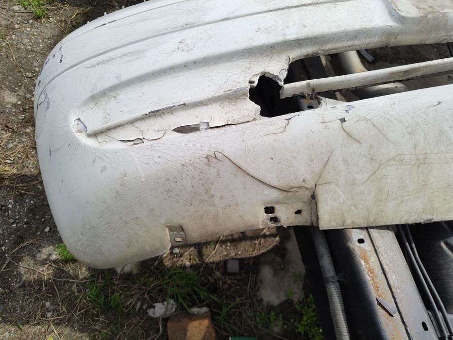 Передний бампер вито 639 ( vito 639 )