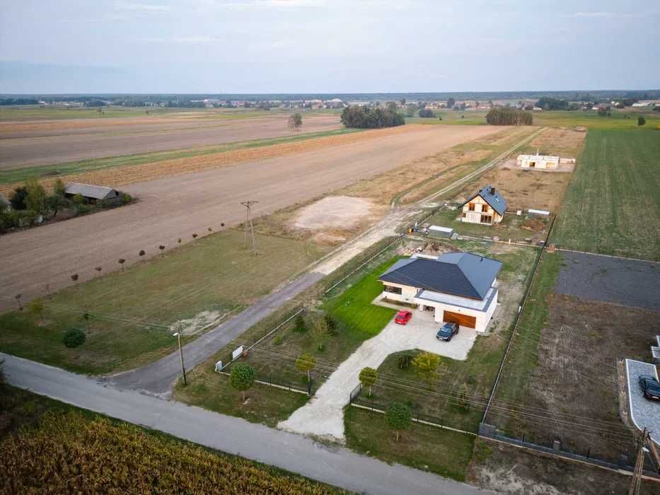 Działka w RZECZYCY 1200m2