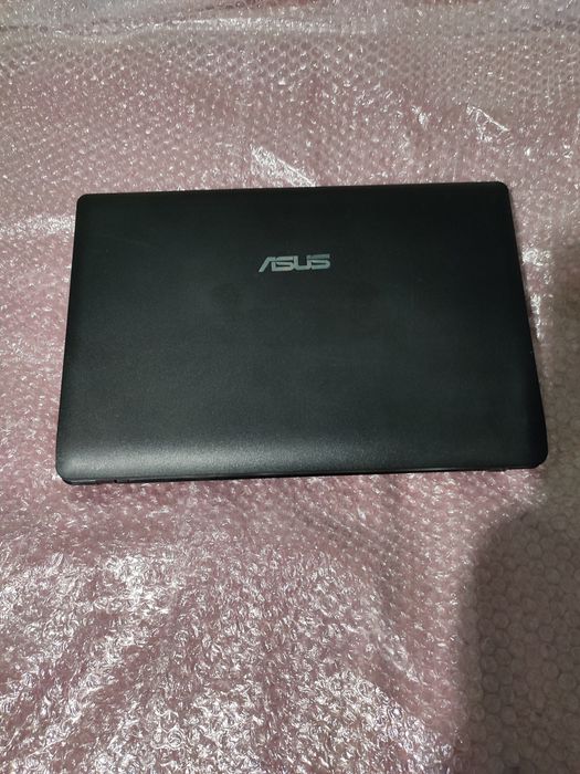 Asus K52JR смотрите описание