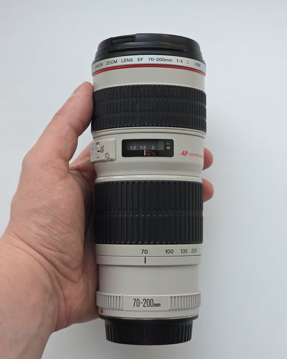 Canon EF 70-200mm f/4L USM (чохол у подарунок)