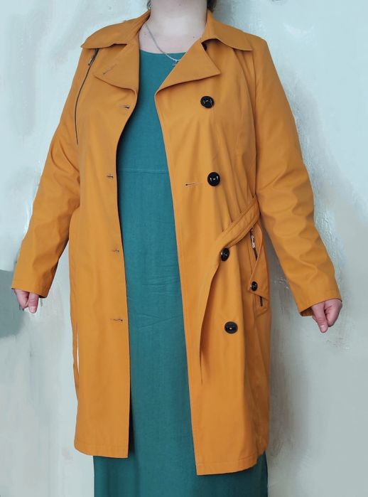Плащ /пальто/ тренчкот /демісезон /осінь -весна
