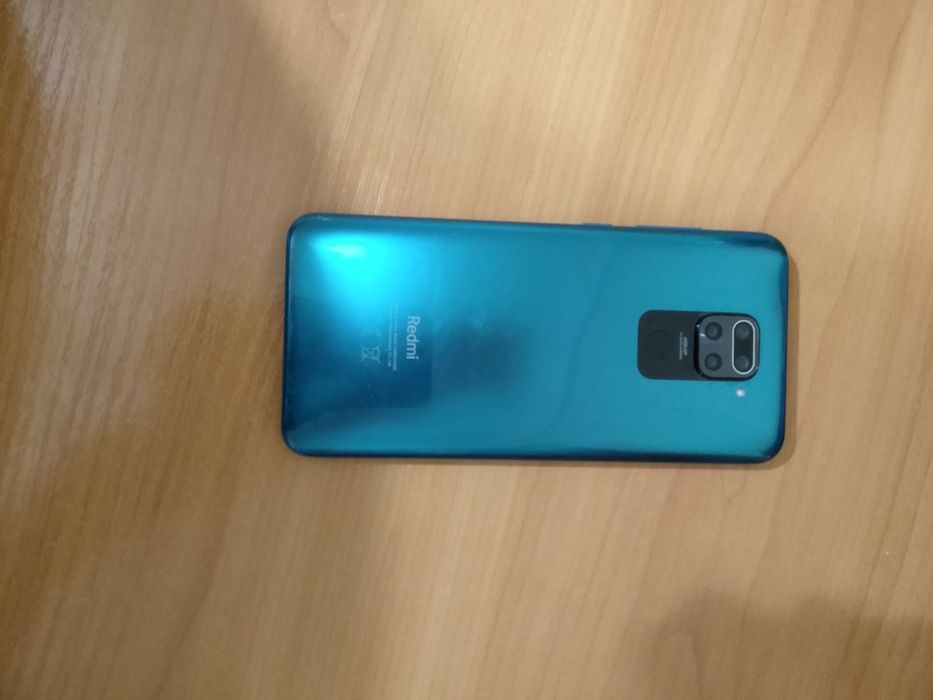 Продам телефон Redmi Note 9