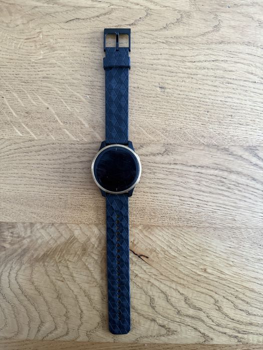 Garmin venu bez ładowarki,nie oryginalny pasek bez pudełka
