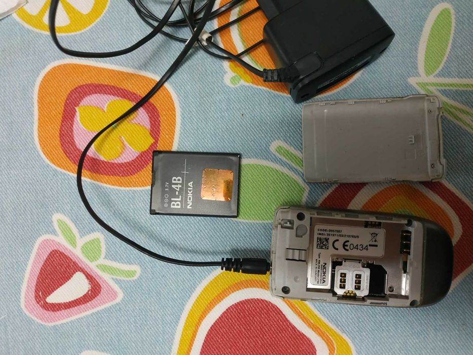 Telemóvel Nokia 2760