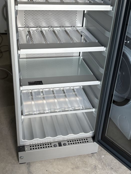 Siemens KS38WA40/01 iQ700 | Винний холодильник на 106 пляшок
